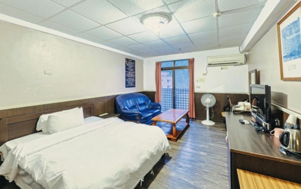 逸仙溫泉旅宿yi-Shian Hotsprin House Wenquan エクステリア 写真